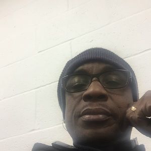 Meet your Posher, Wayne